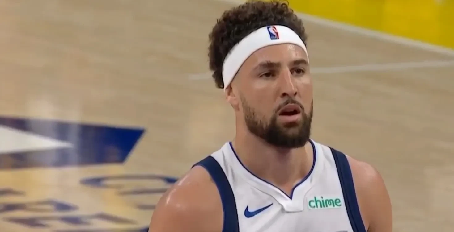 开云体育app-关于独行侠不断突破!,詹姆斯连续十场比赛得分超过爆冷上演精彩一战的信息